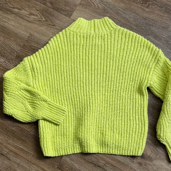 American Eagle Outfitters Neon Lime Cable Knit Mock Neck Sweater - Picture 4 of 4